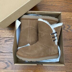 UGG Boots (Women's)